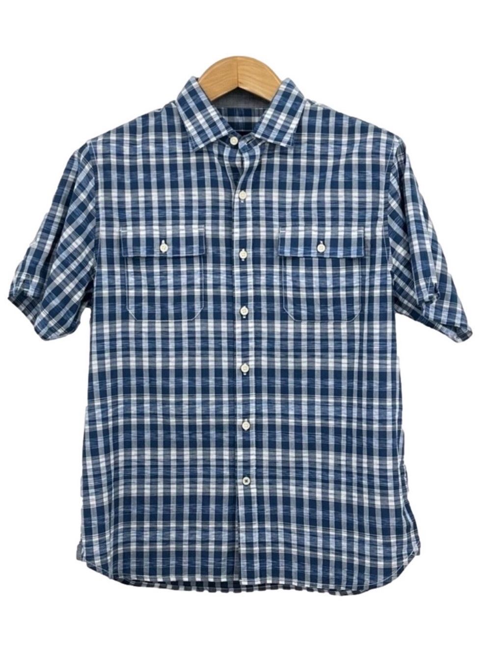 Tommy Bahama Blue and White Plaid Short Sleeve Shirt Medium